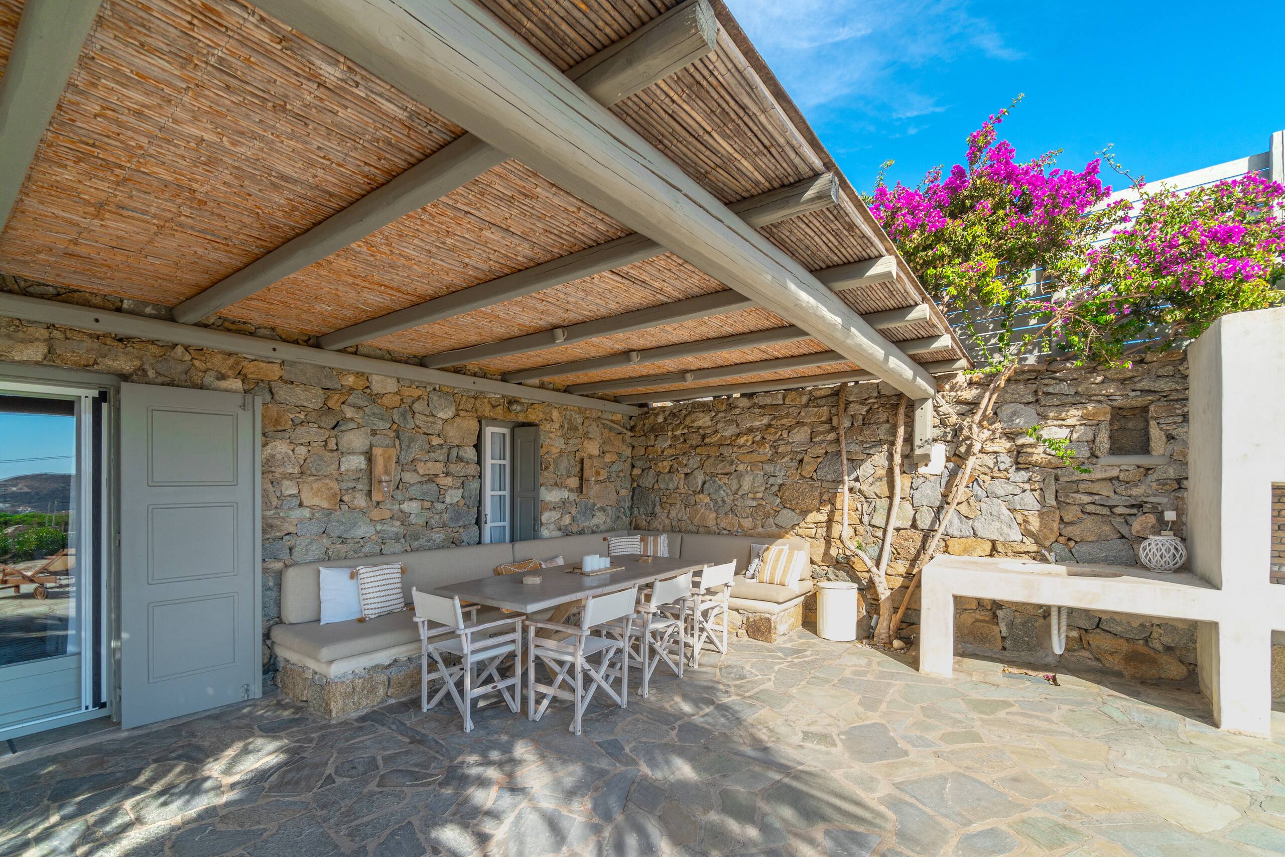 Villa Lia, private lounge area, sea view — photo 3