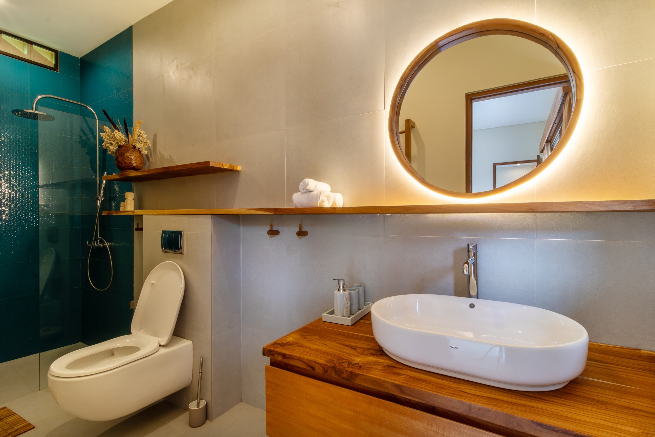 Luxury 2 Bedroom Private Pool Villas 12
