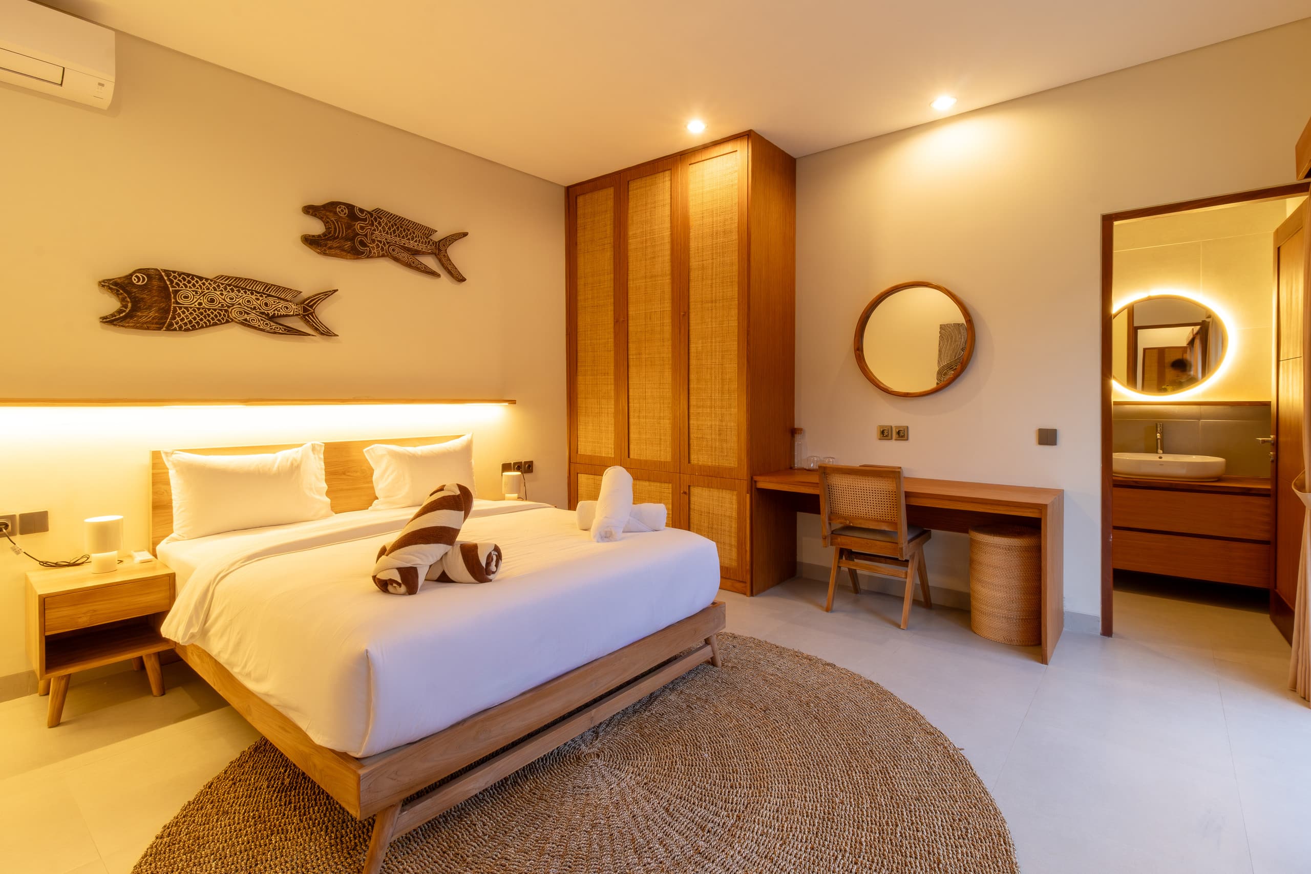 Luxury 2 Bedroom Private Pool Villas 23