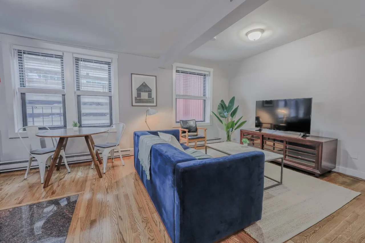 Theater District Cozy 1 BR! 1
