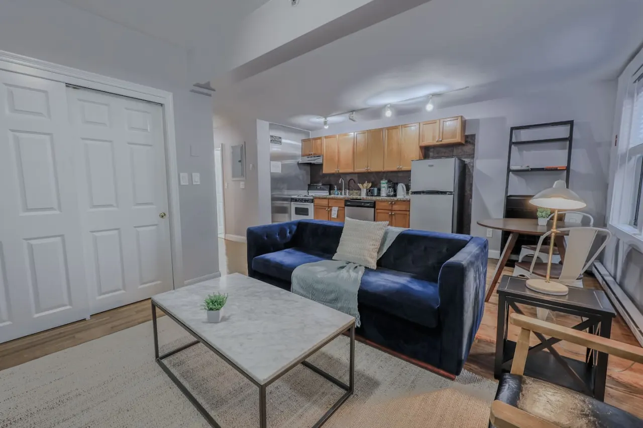 Theater District Cozy 1 BR! 5