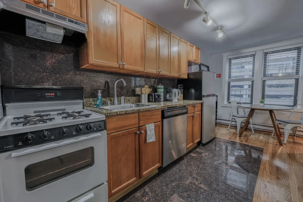 Theater District Cozy 1 BR! 7