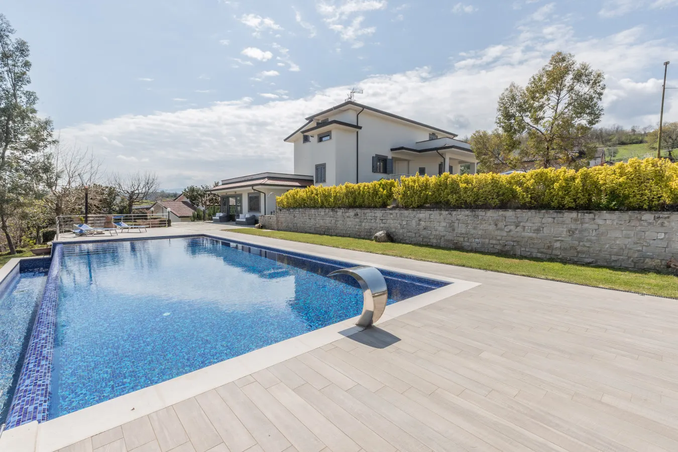 Ville Petrara: Villa con piscina e spa nei vigneti
