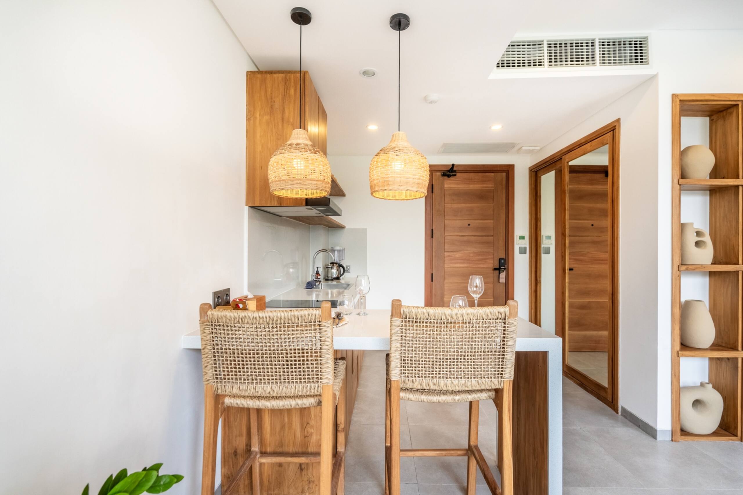 Luxe 1BR Canggu Suite | Near Beach, Rooftop Gym 16