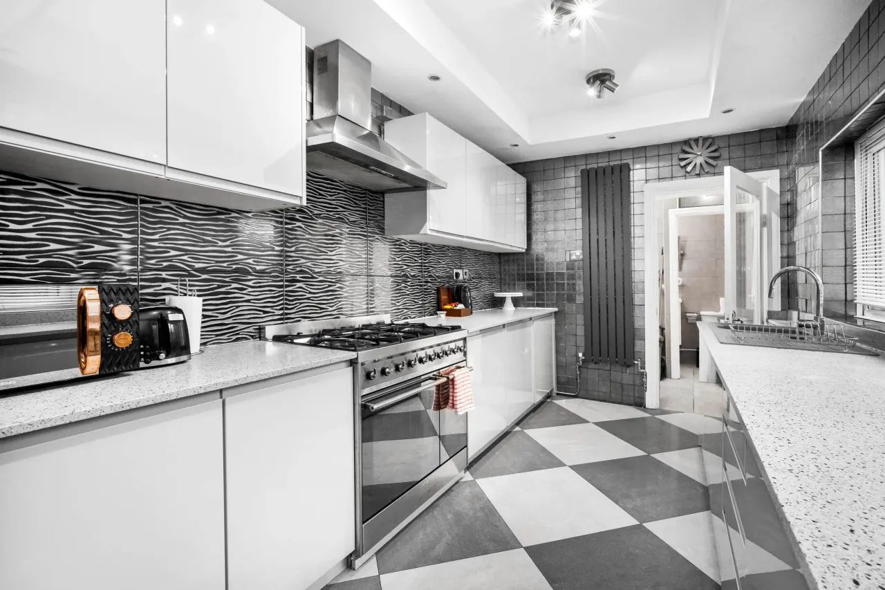 Stylish Edgbaston 4 Bedroom Townhouse - Terrace - Parking 15