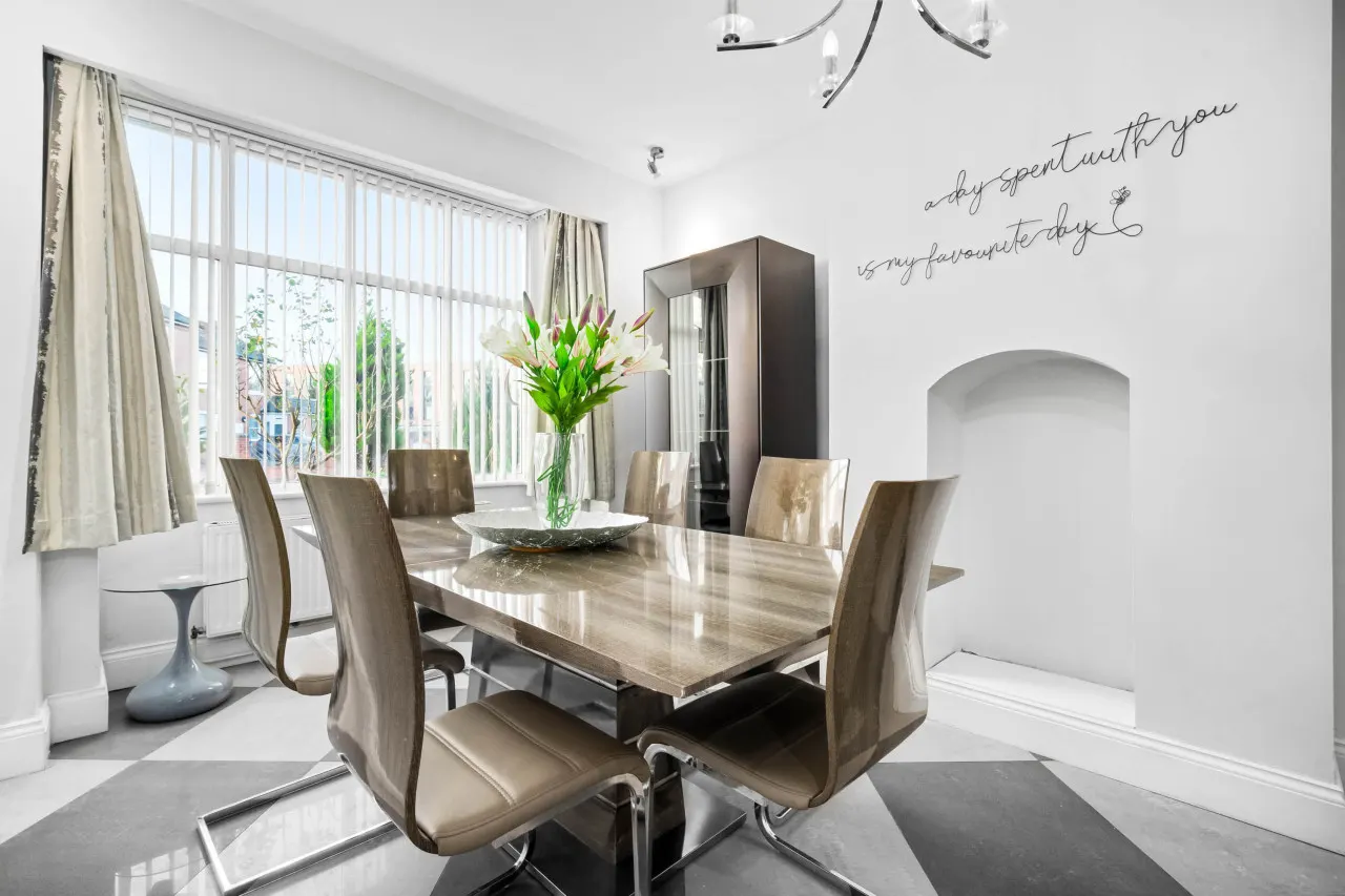 Stylish Edgbaston 4 Bedroom Townhouse - Terrace - Parking — photo 4