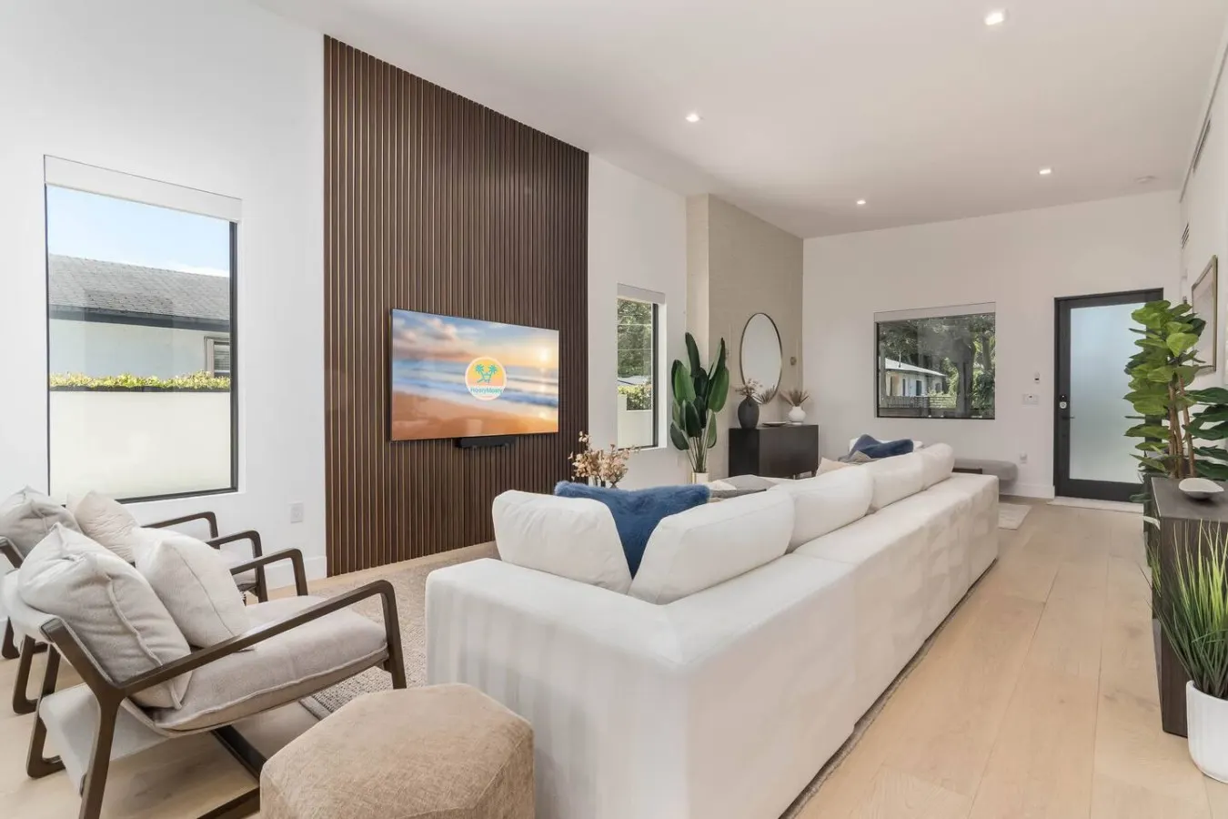 Luxury Miami Oasis Heated Pool & BBQ w/ Guesthouse 2