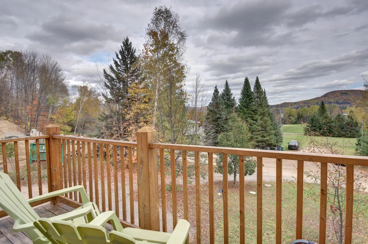 The Golf & Mountain View Retreat by Instant Suites — photo 3