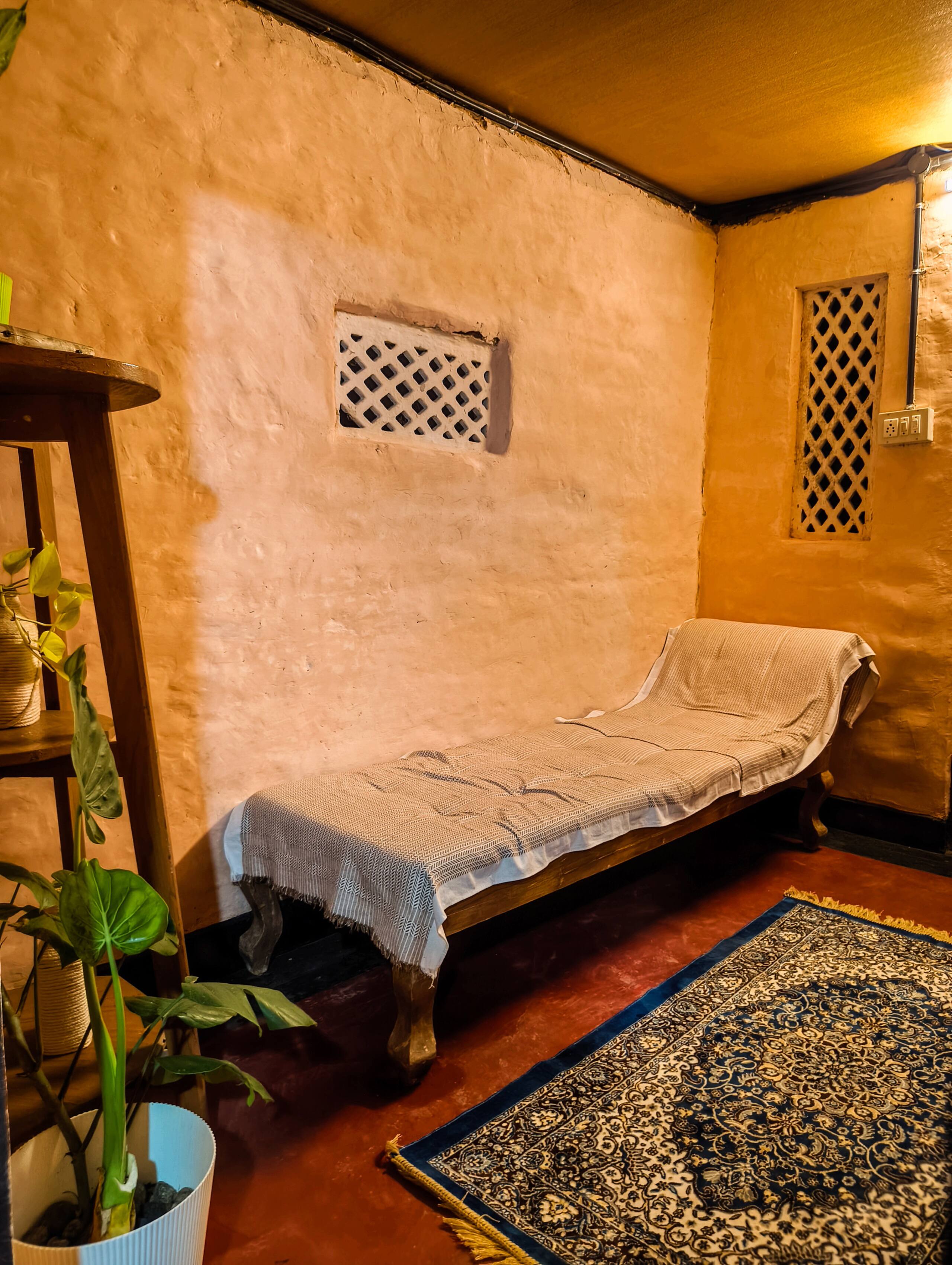 Parijatham Mudhouse | Valley Views and Firepit 11