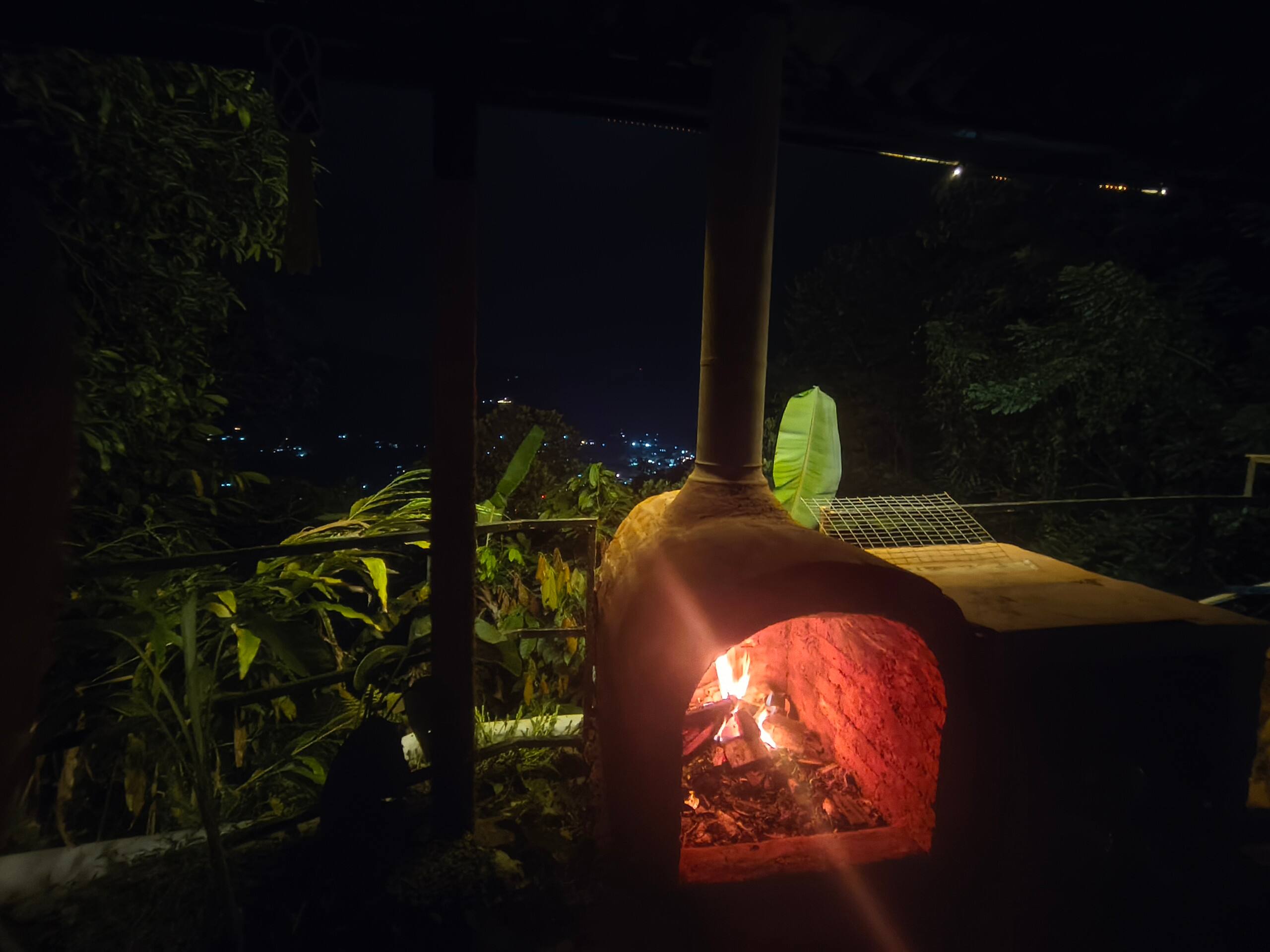 Parijatham Mudhouse | Valley Views and Firepit 30