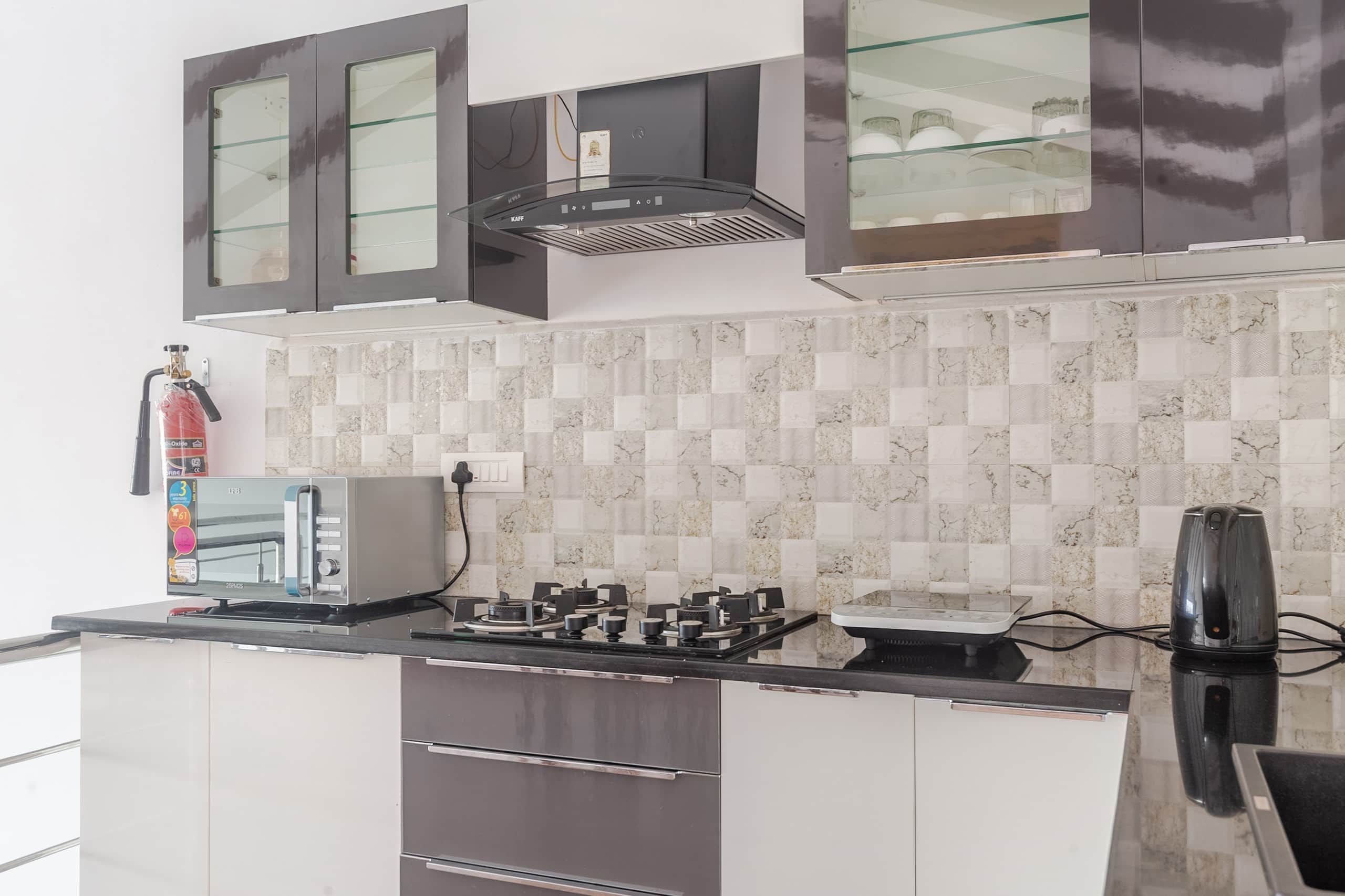 Beach View Luxury 2 BHK near Candolim with Pool 15