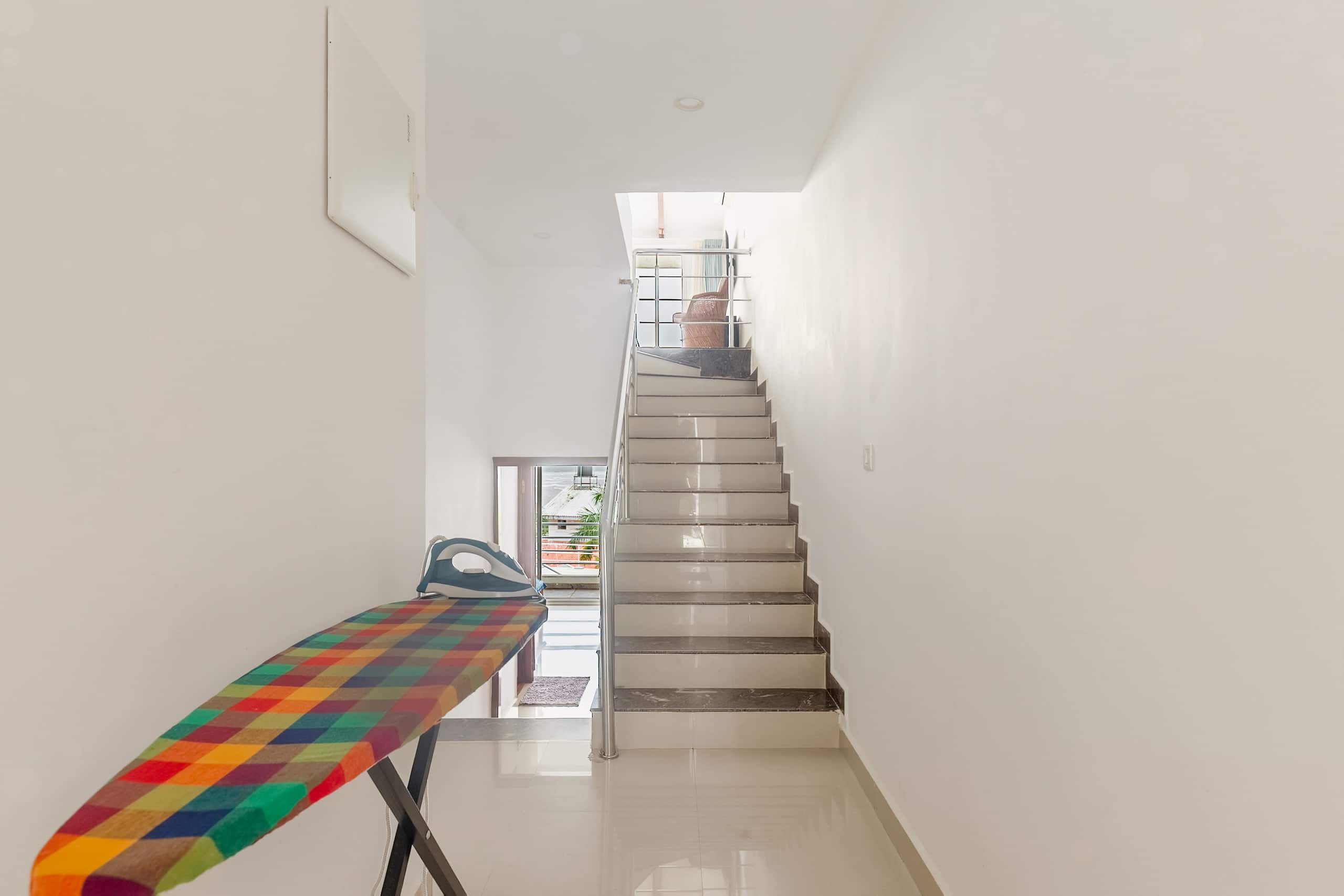 Beach View Luxury 2 BHK near Candolim with Pool 36