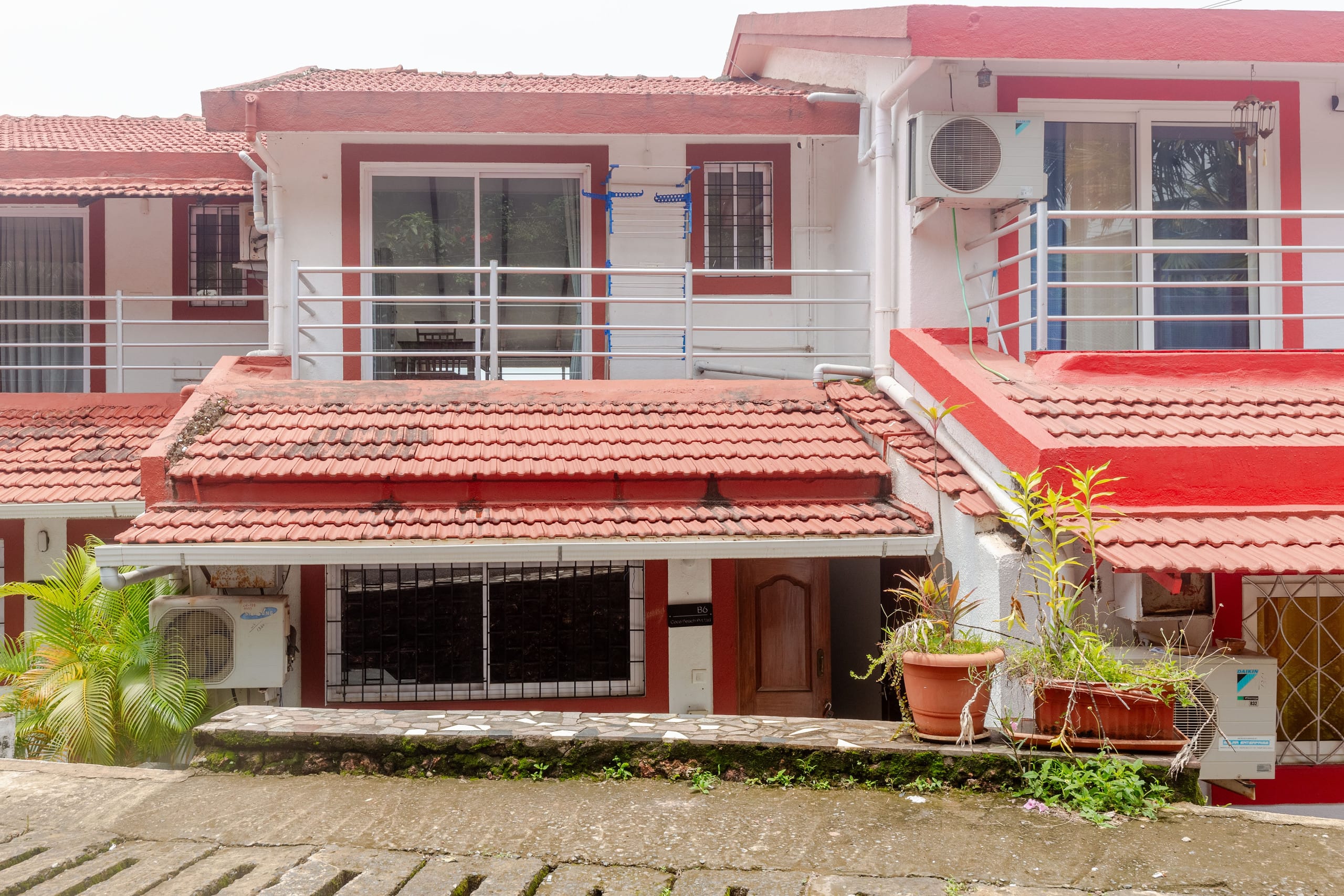 Beach View Luxury 2 BHK near Candolim with Pool 35