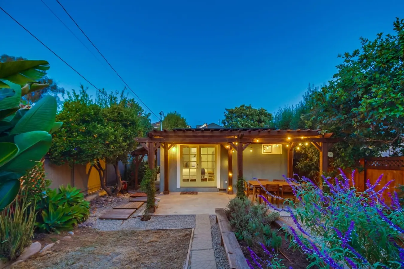 Casa Mellifora 3BR Golden Hill w/ Garage Parking 8