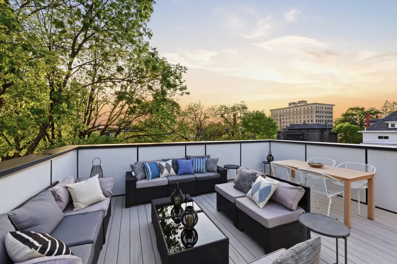 Linwood House Rooftop, Hot Tub, Sleeps 15 4