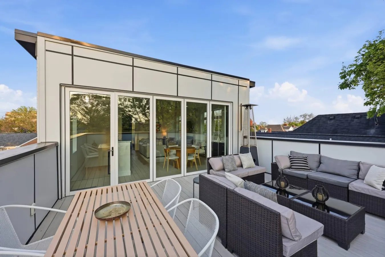 Linwood House Rooftop, Hot Tub, Sleeps 15 5