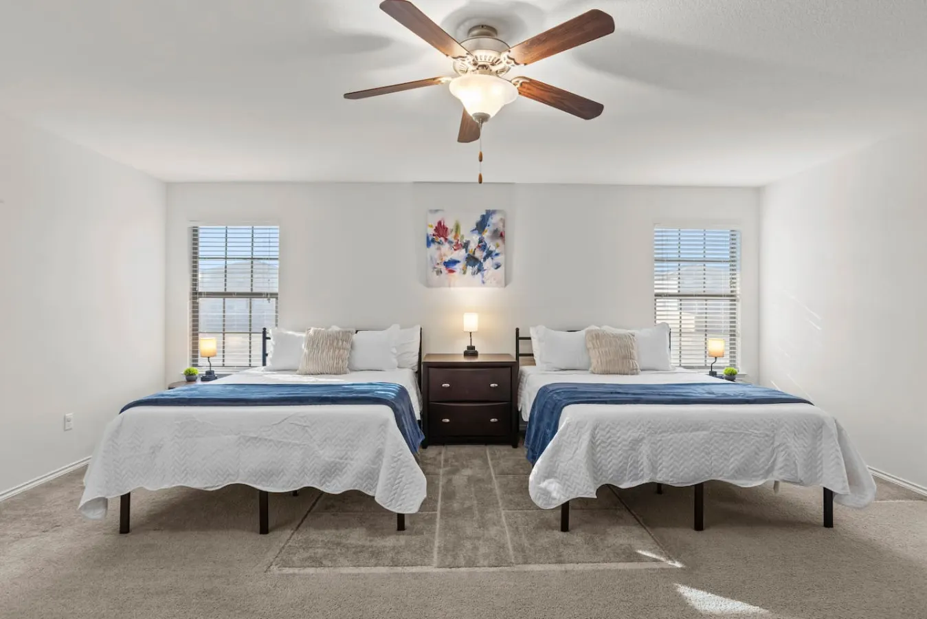 4 Queen Beds + Garage Parking in West Temple 8