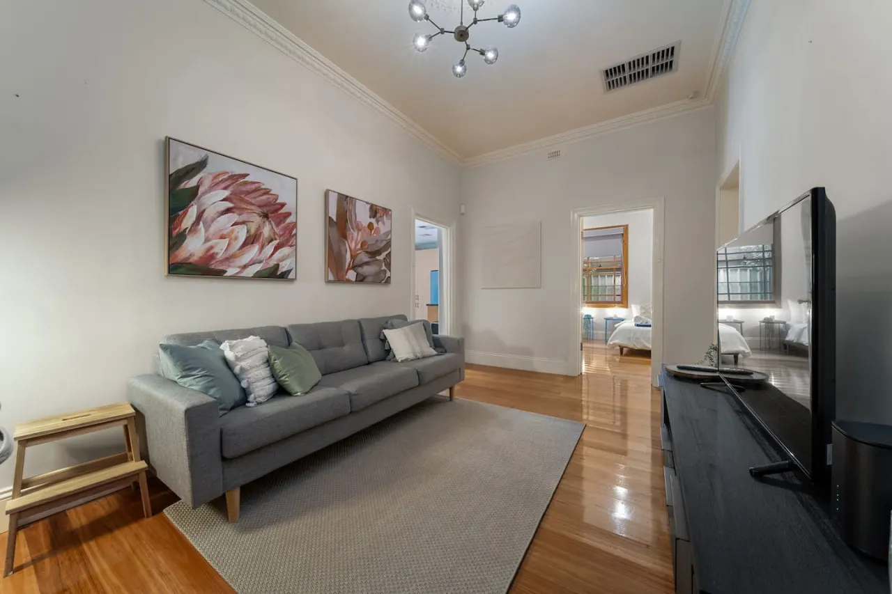 Coopers Cottage—Spacious Pool Escape + Studio 16