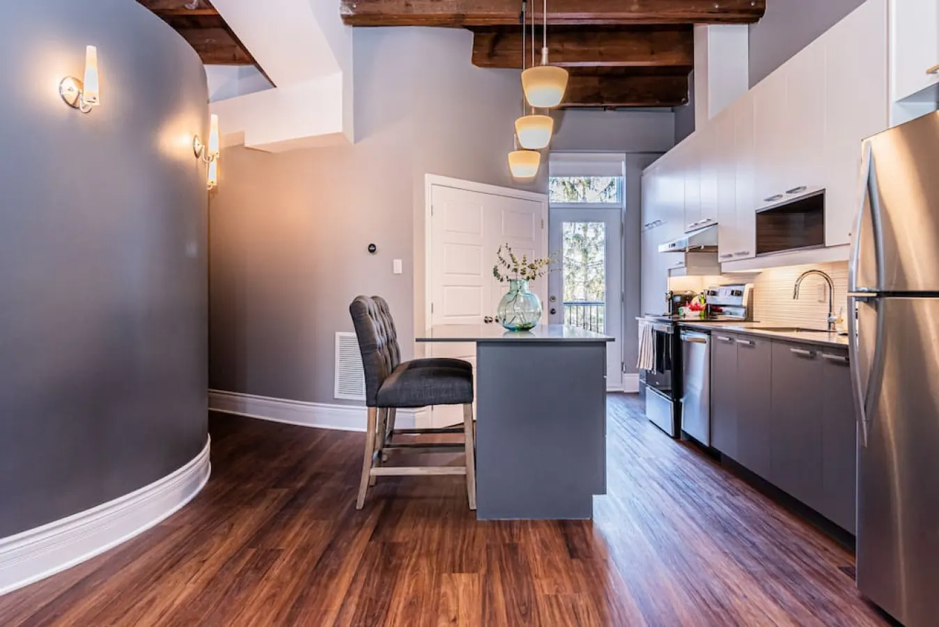 Plateau - Family Friendly 3-bedroom beauty 14
