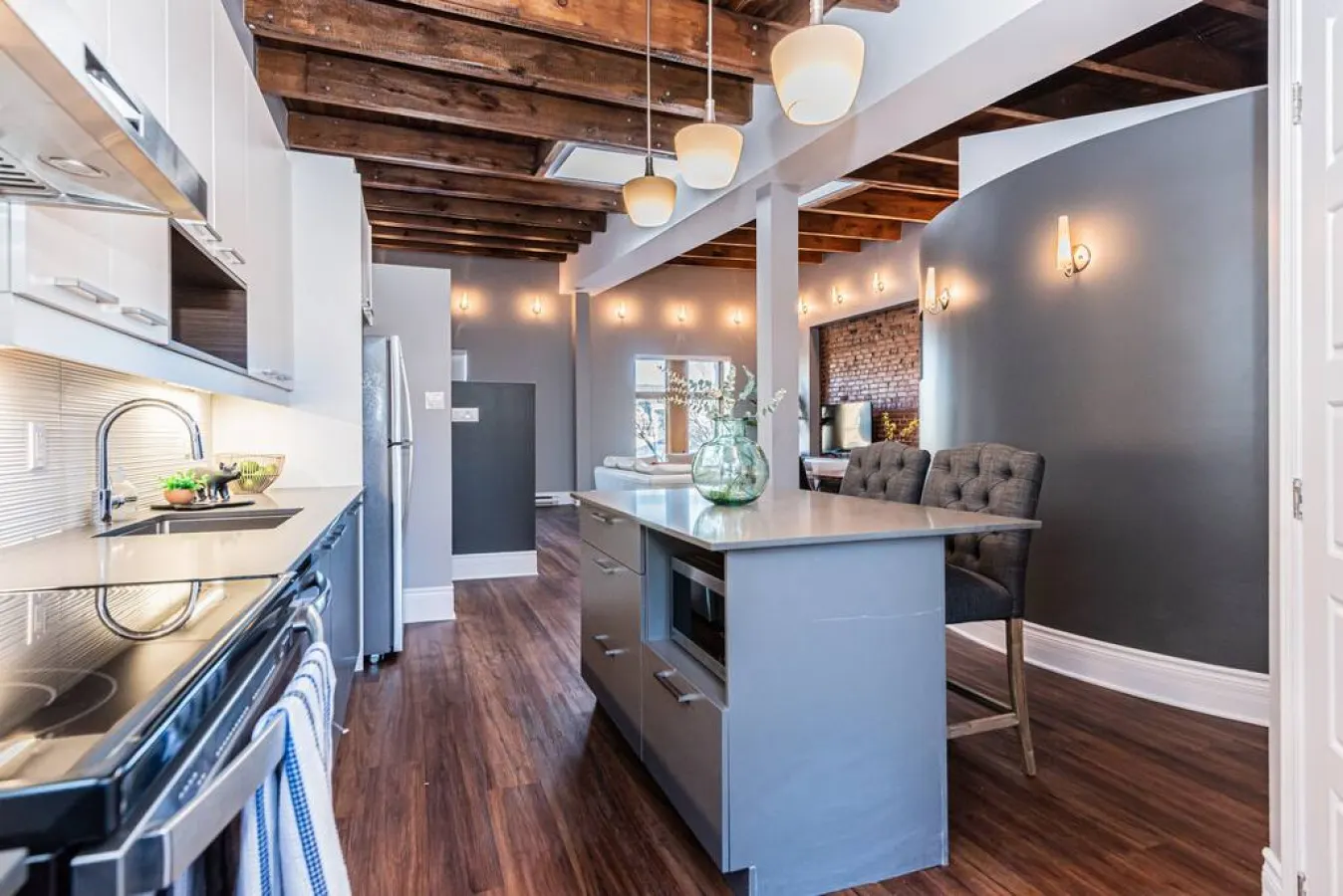 Plateau - Family Friendly 3-bedroom beauty 15