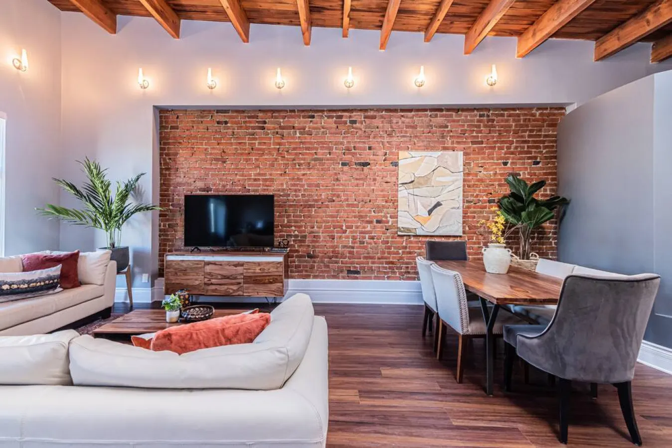 Plateau - Family Friendly 3-bedroom beauty 3