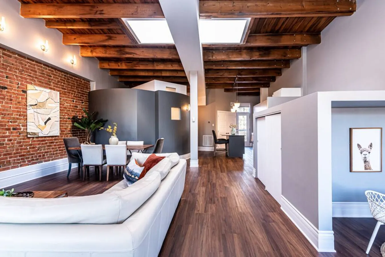 Plateau - Family Friendly 3-bedroom beauty 6