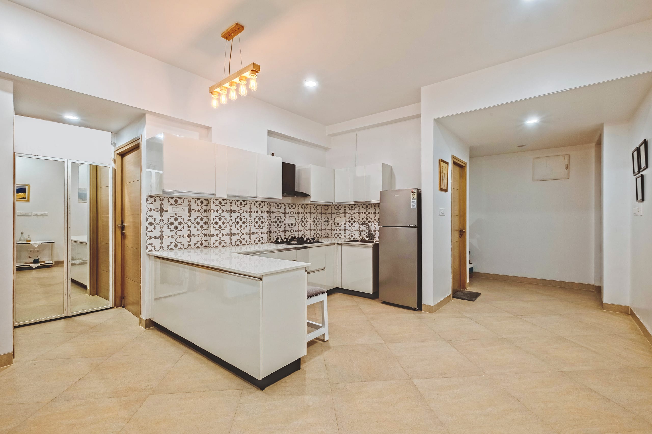 2 BHK Tranquil Bluetique Apartment, Candolim 13