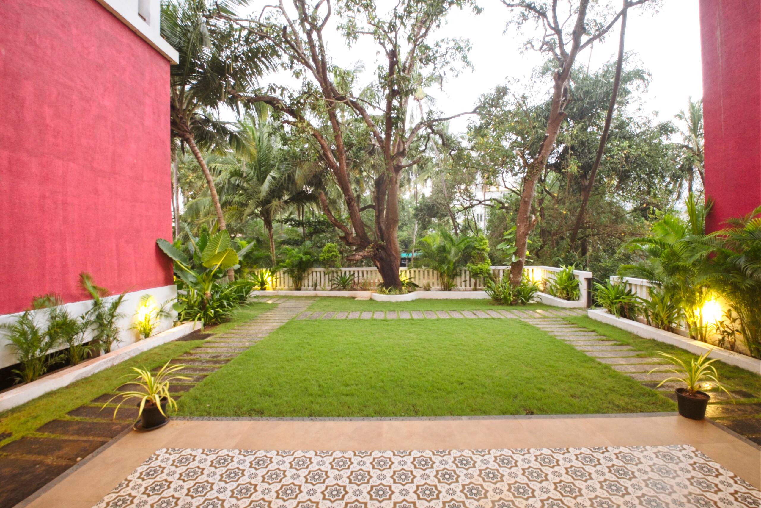 2 BHK Tranquil Bluetique Apartment, Candolim 32