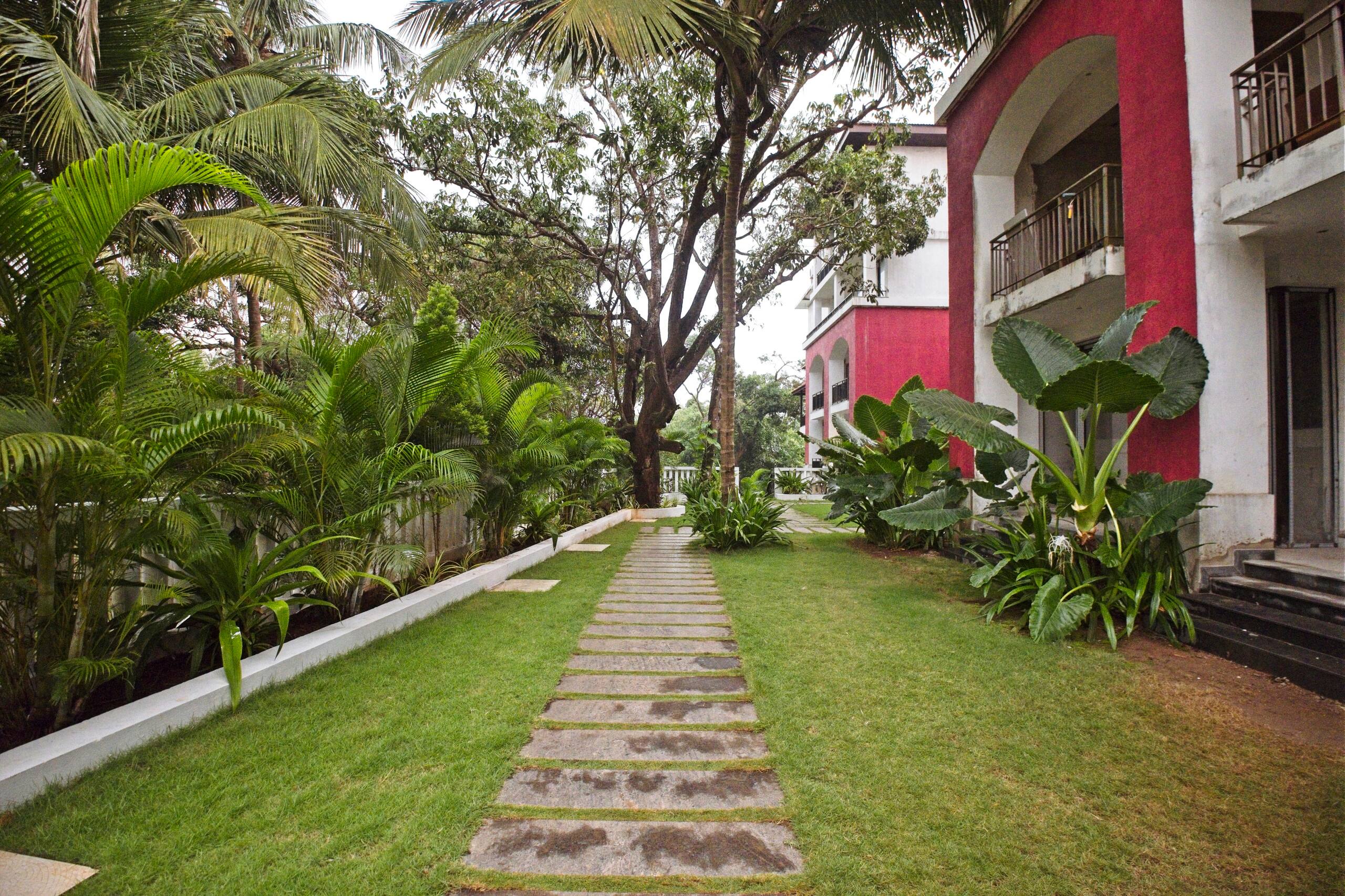 2 BHK Tranquil Bluetique Apartment, Candolim 33