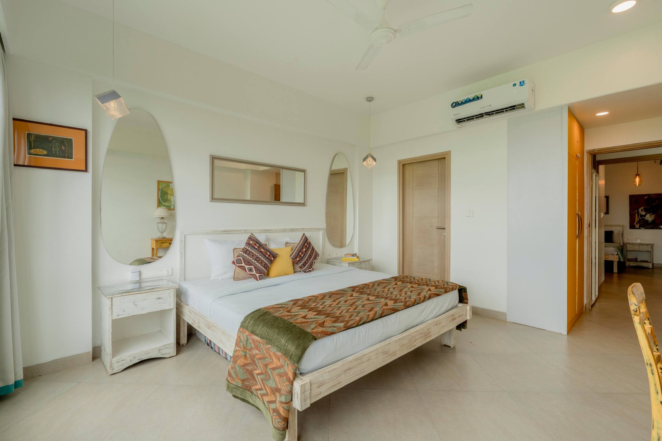 2 BHK Tranquil Bluetique Apartment, Candolim 25