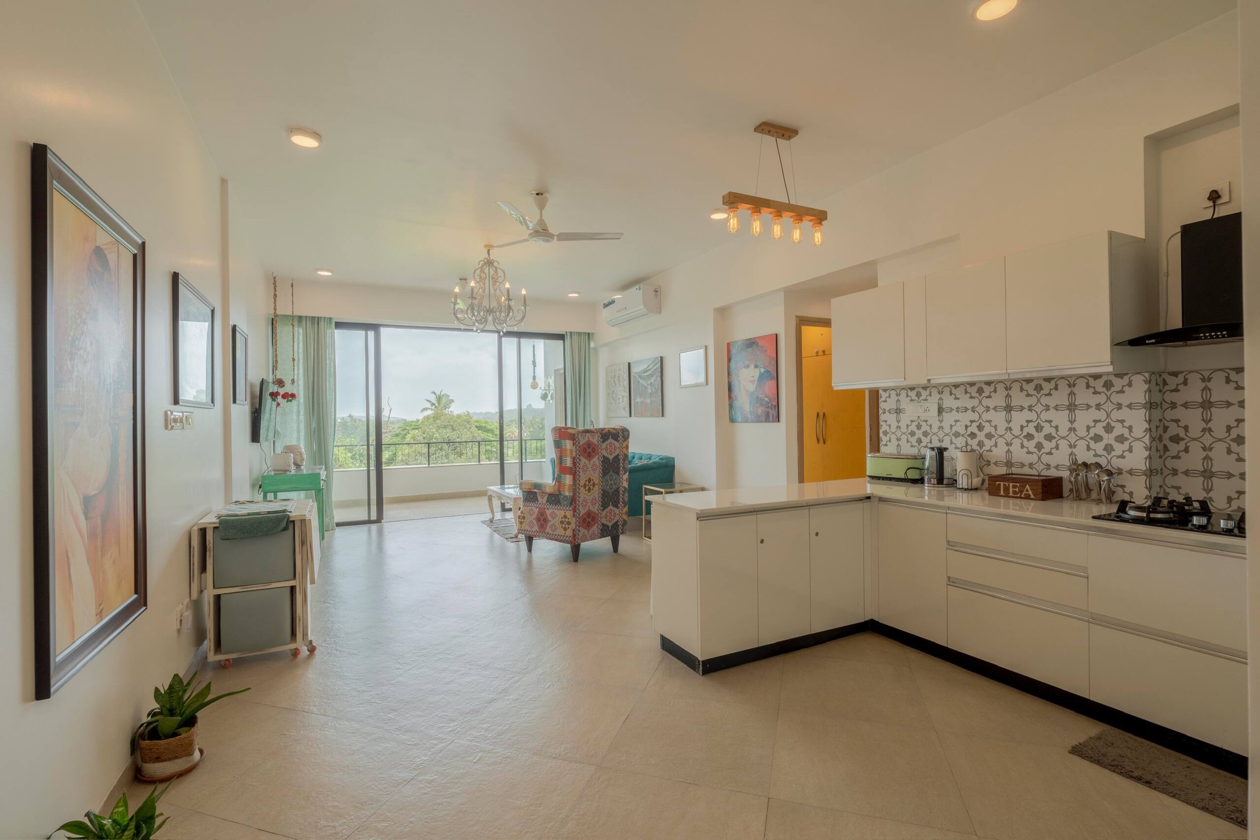 2 BHK Tranquil Bluetique Apartment, Candolim 11