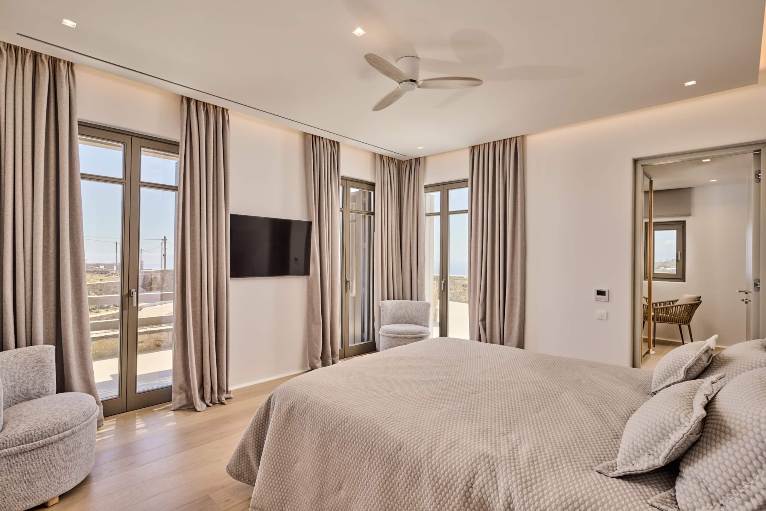 Luxury Villa Sapphire | 8' to Town |near CavoTagoo 21
