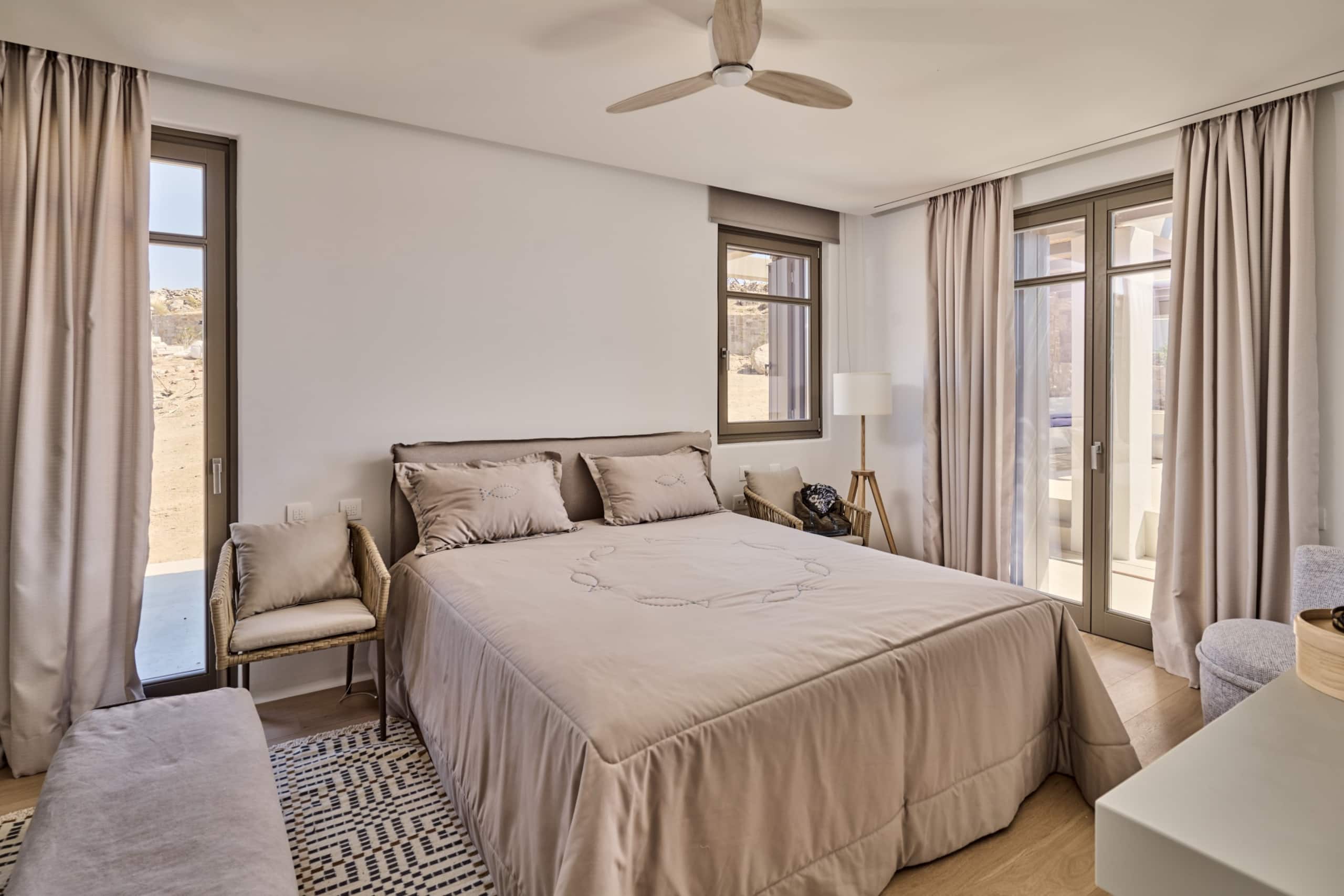 Luxury Villa Sapphire | 8' to Town |near CavoTagoo 33