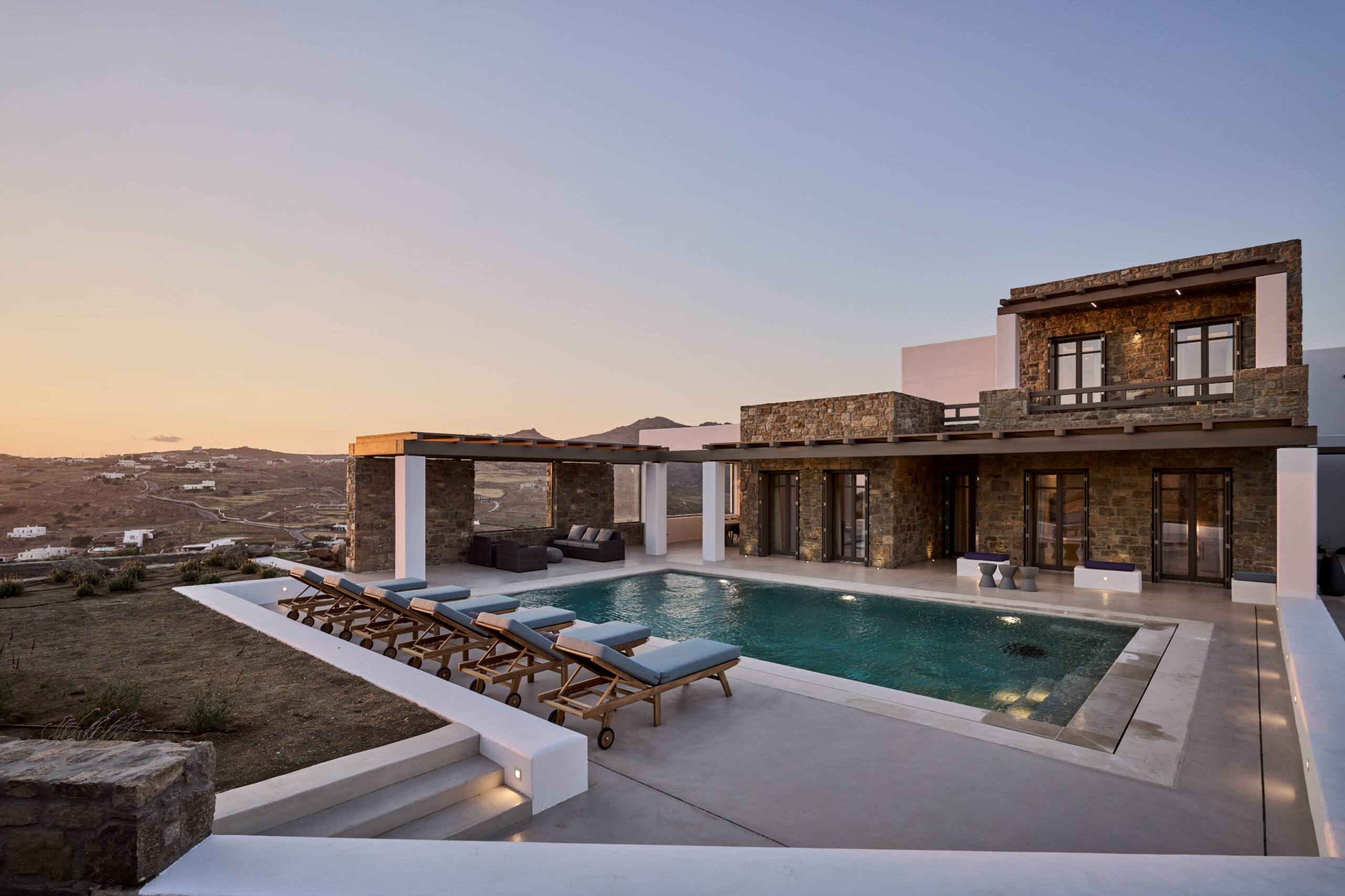 Luxury Villa Sapphire | 8' to Town |near CavoTagoo 2