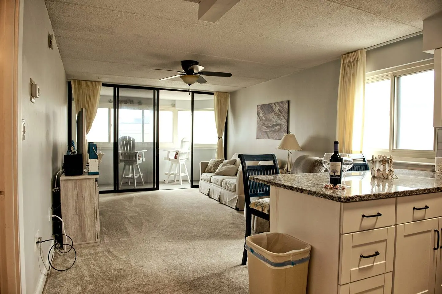 Enjoy the Beachlife!! —>2Bed & 2Bath Condo 11