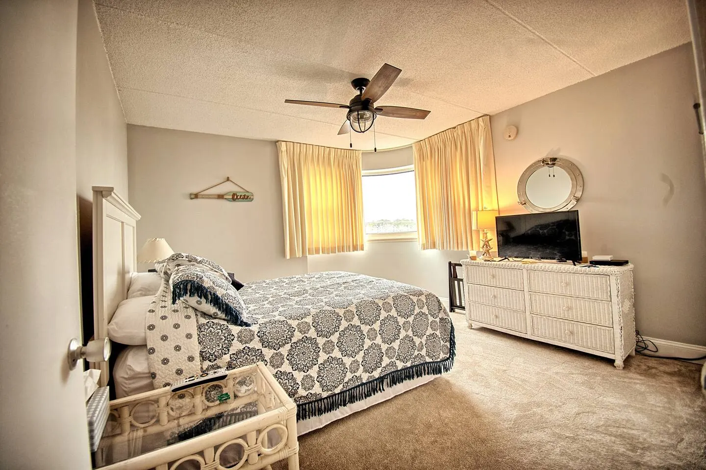 Enjoy the Beachlife!! —>2Bed & 2Bath Condo 19