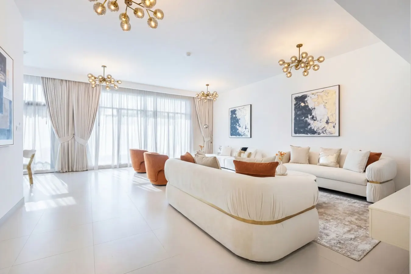 Luxe 6BR Semi-Detached Villa Steps from the Lagoon 10