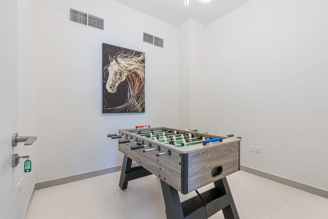 Luxe 6BR Semi-Detached Villa Steps from the Lagoon 13
