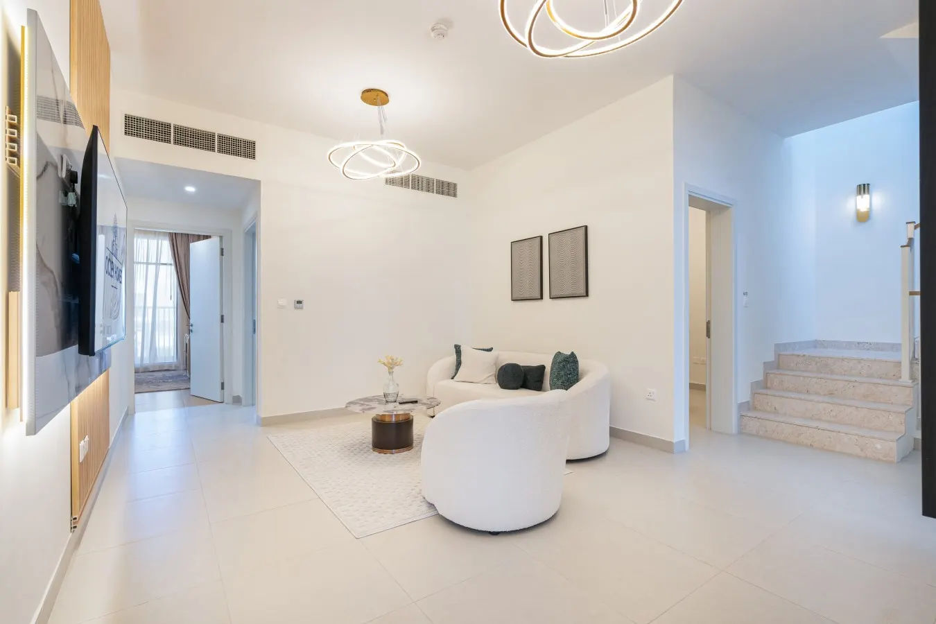 Luxe 6BR Semi-Detached Villa Steps from the Lagoon 17