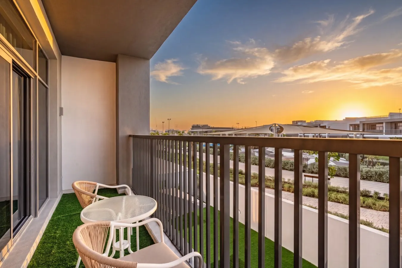 Luxe 6BR Semi-Detached Villa Steps from the Lagoon 19