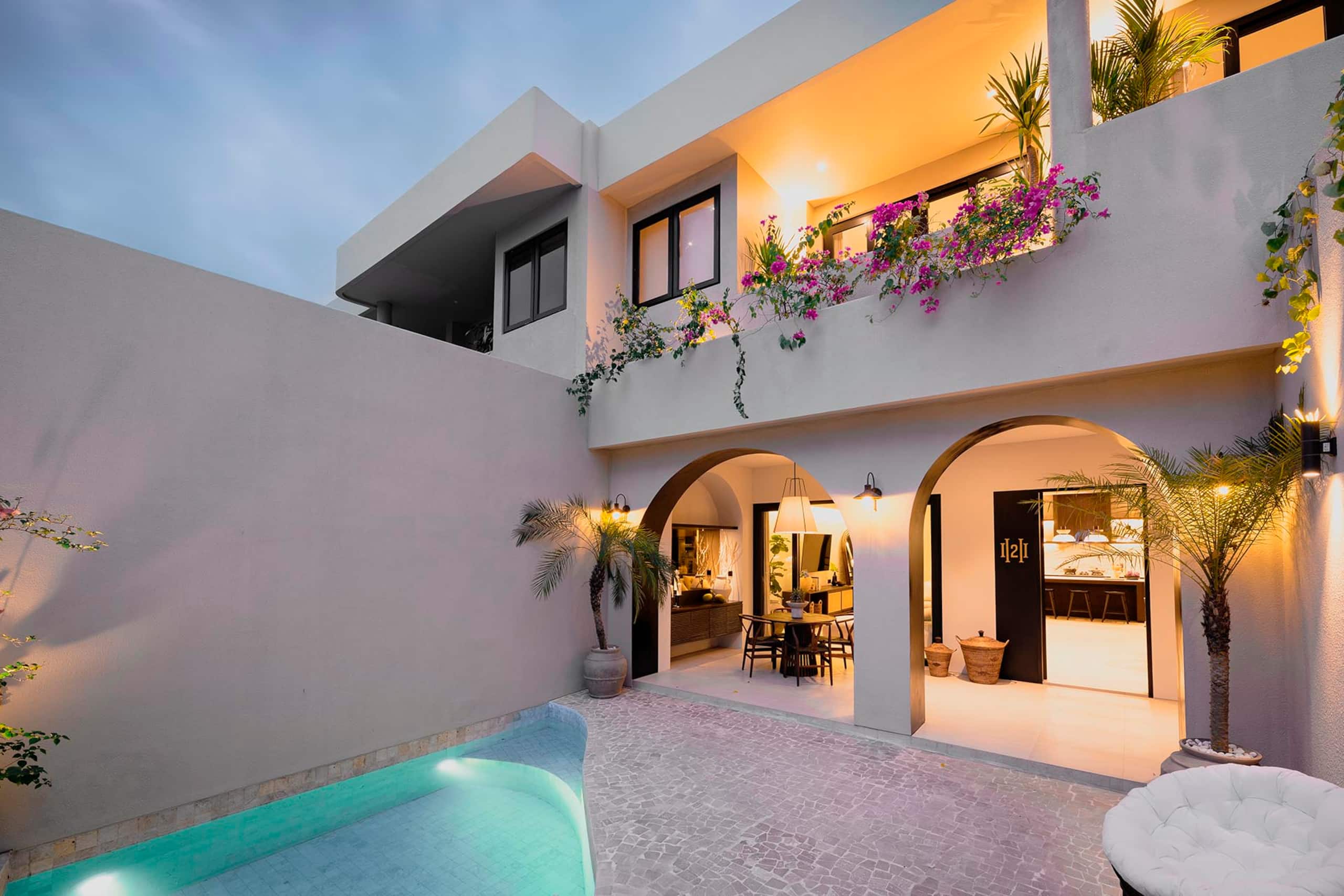 Stunning 3BR Pool Villa Hampton II in Pererenan