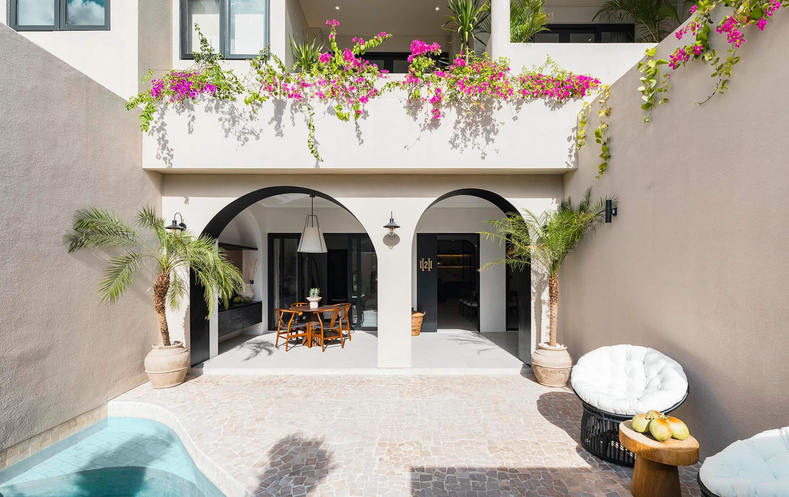 Stunning 3BR Pool Villa Hampton II in Pererenan 35