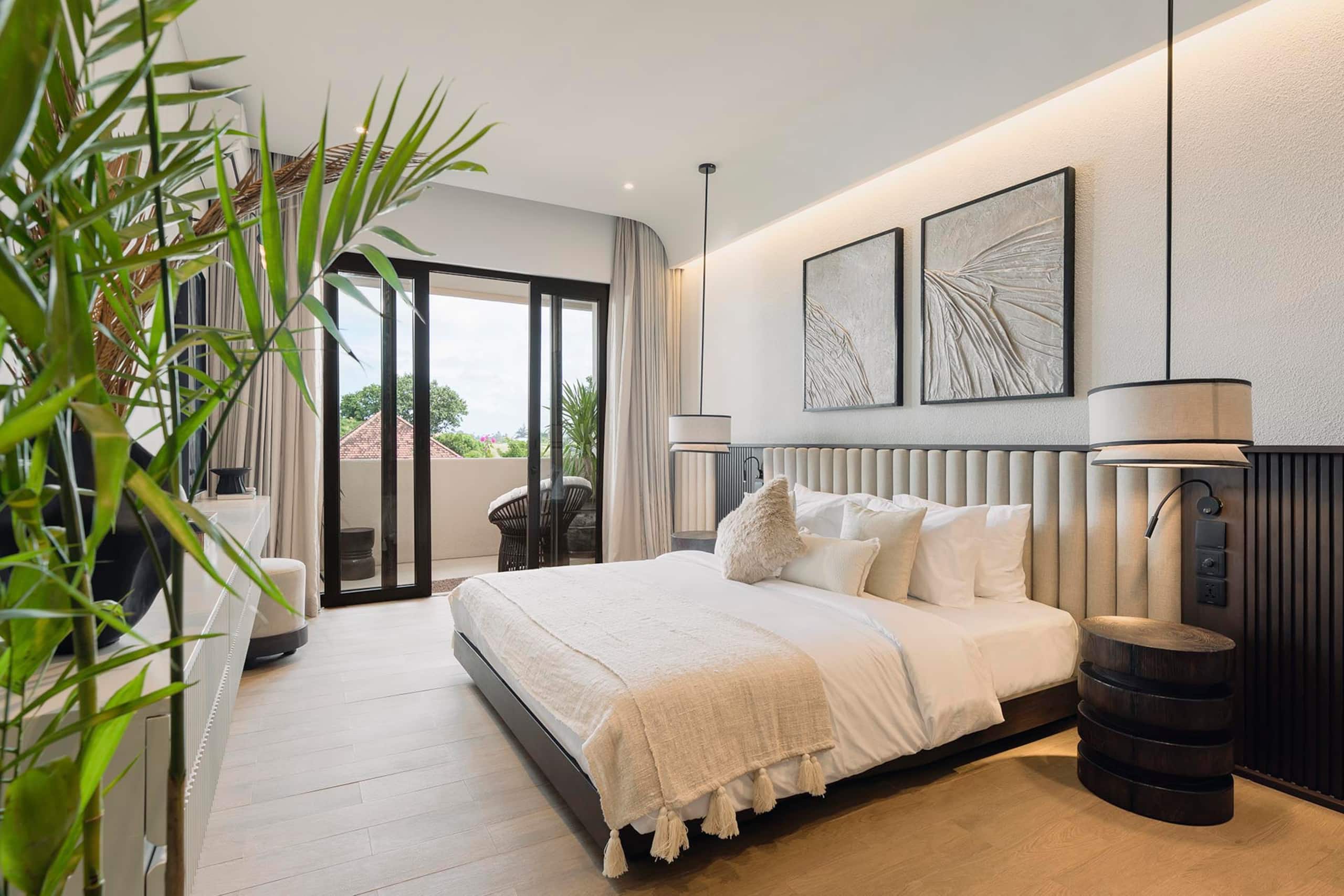 Stunning 3BR Pool Villa Hampton II in Pererenan 18