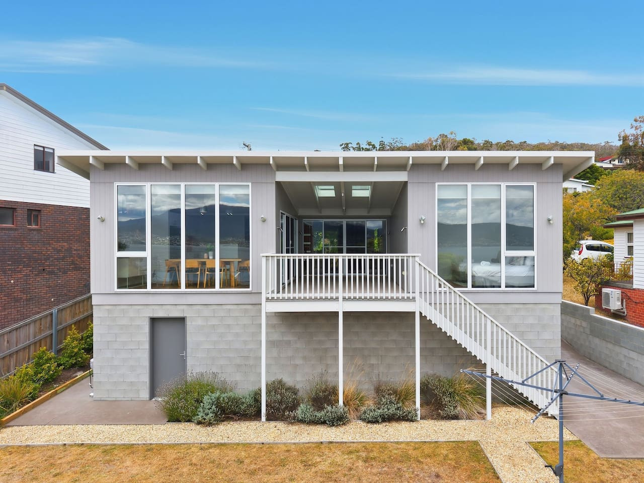 Fresh Coastal Home with Views 4