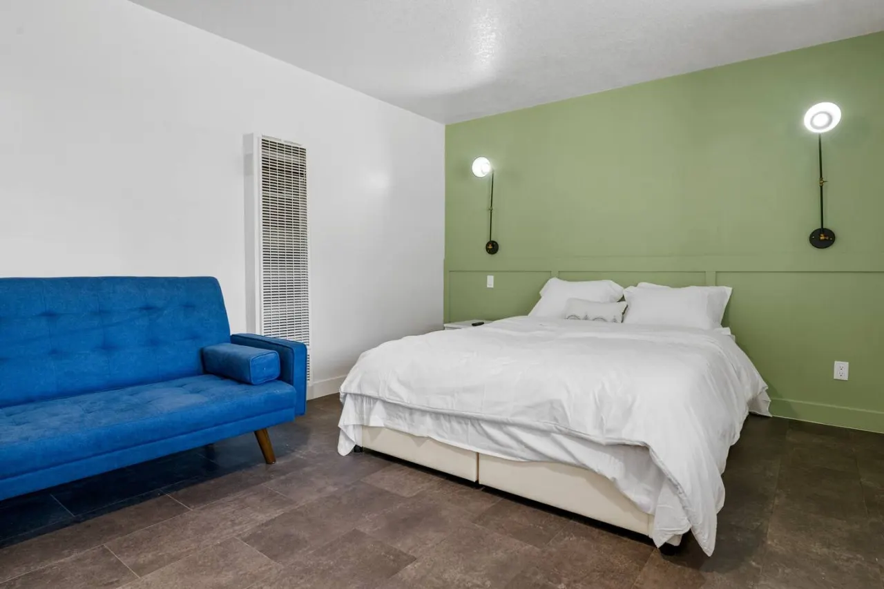 Winter Wonderland Updated 5bd, air hockey, games 18