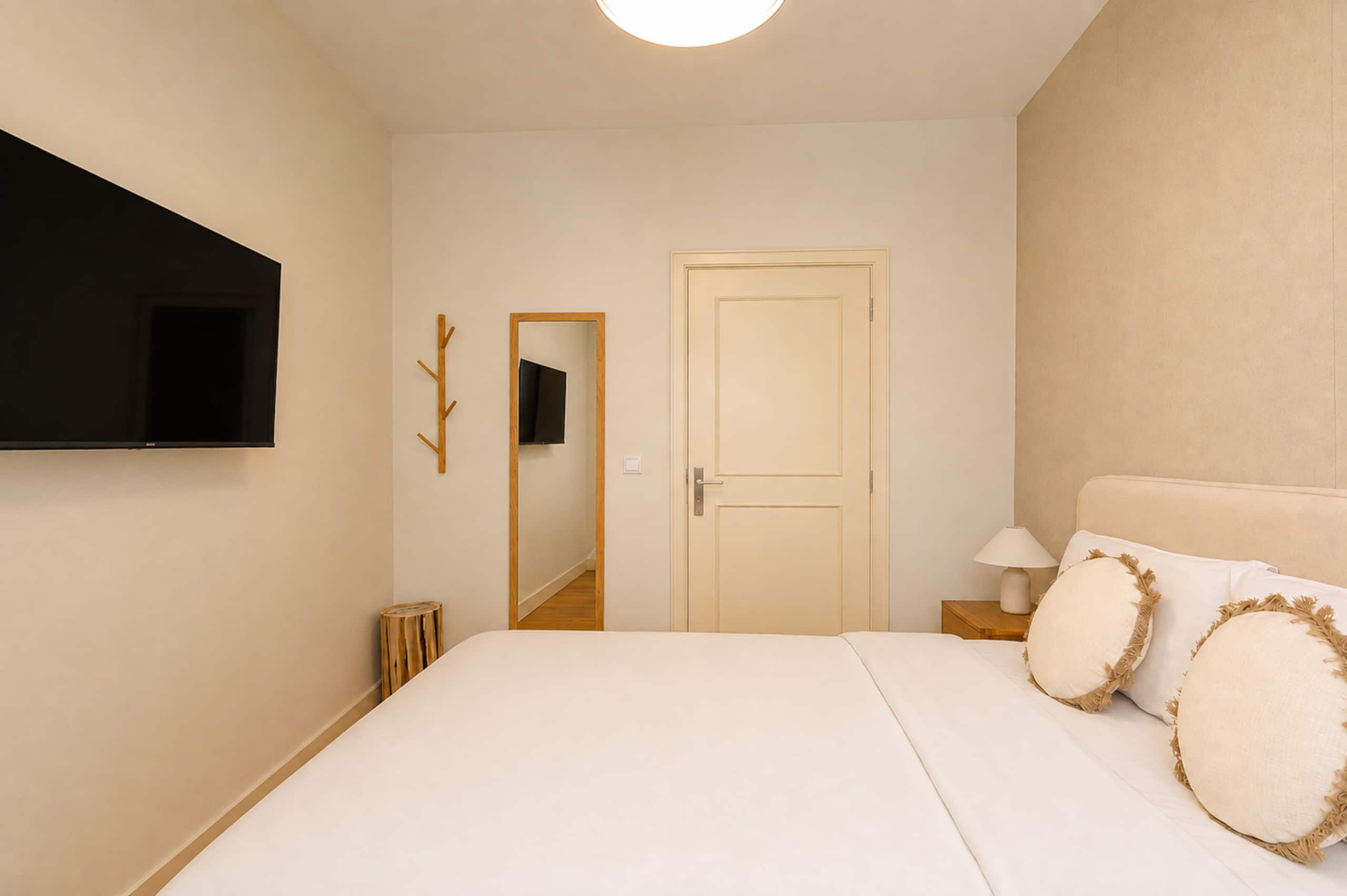The Regedor House Central Lisbon 3BR 26