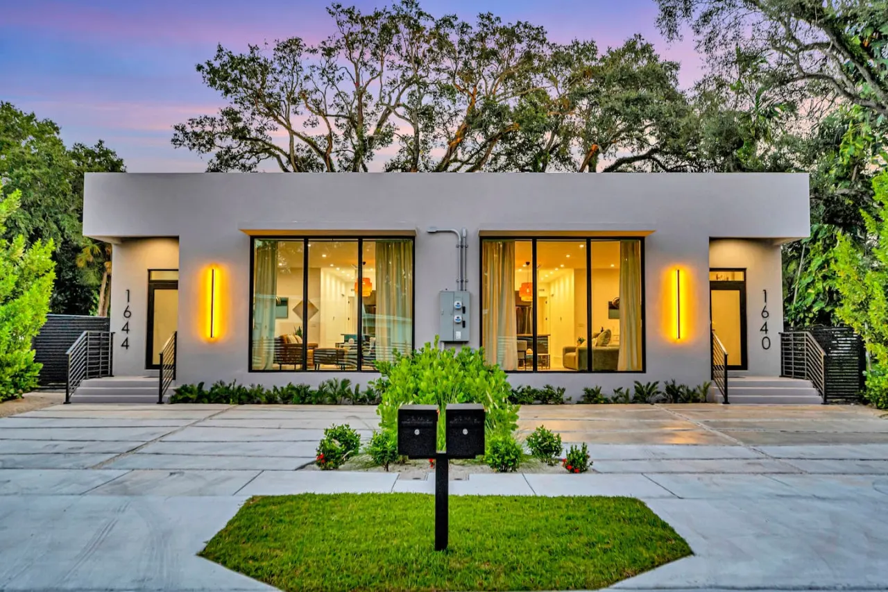 Stunning Tropical Pool House North Miami -New Unit 1