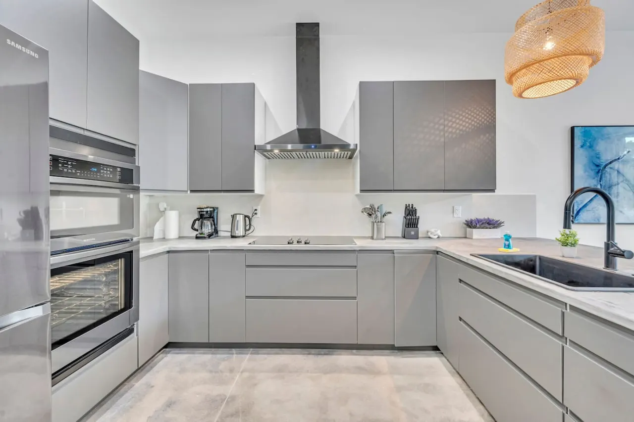 Stunning Tropical Pool House North Miami -New Unit 12