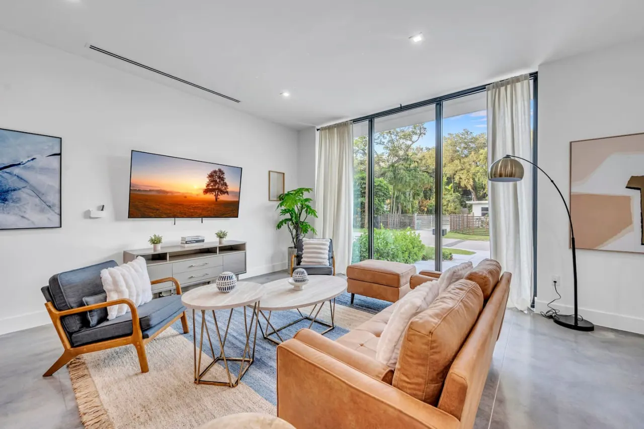 Stunning Tropical Pool House North Miami -New Unit 5