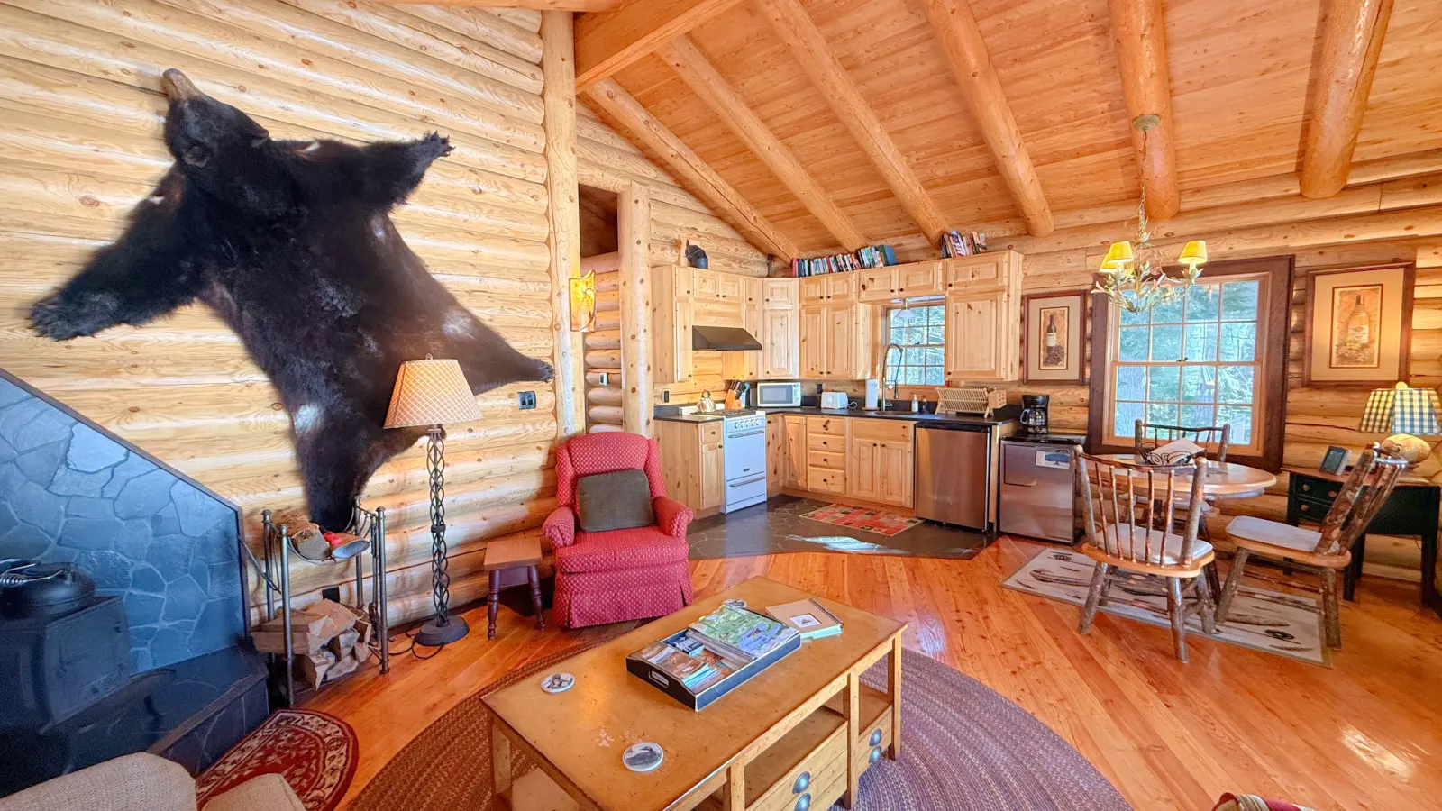 Fisherman's Cabin 4